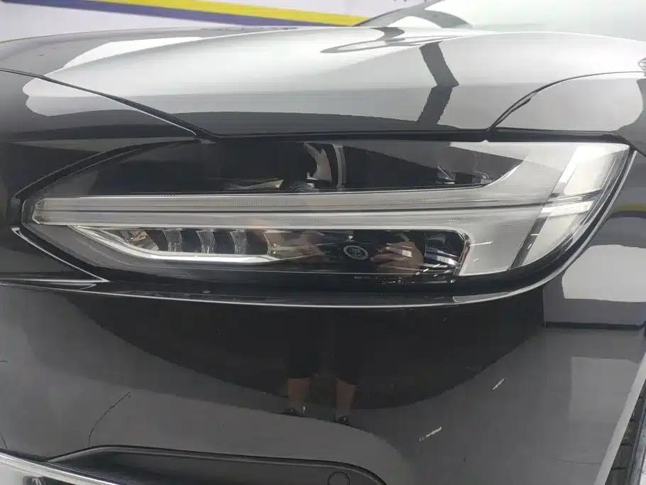2019 Volvo S90 T5 Smart Edition — миниатюра 5
