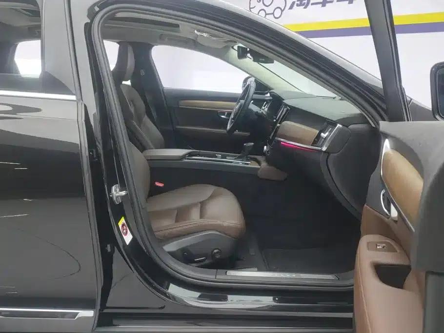 2019 Volvo S90 T5 Smart Edition — миниатюра 8
