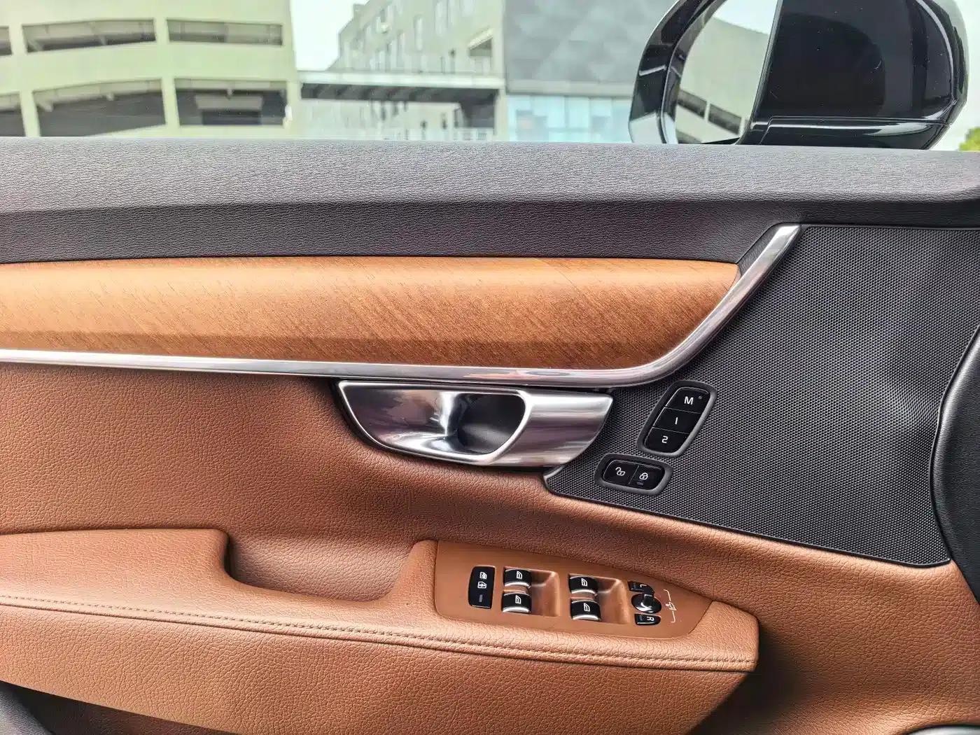 2019 Volvo S90 T5 Smart Edition — миниатюра 17