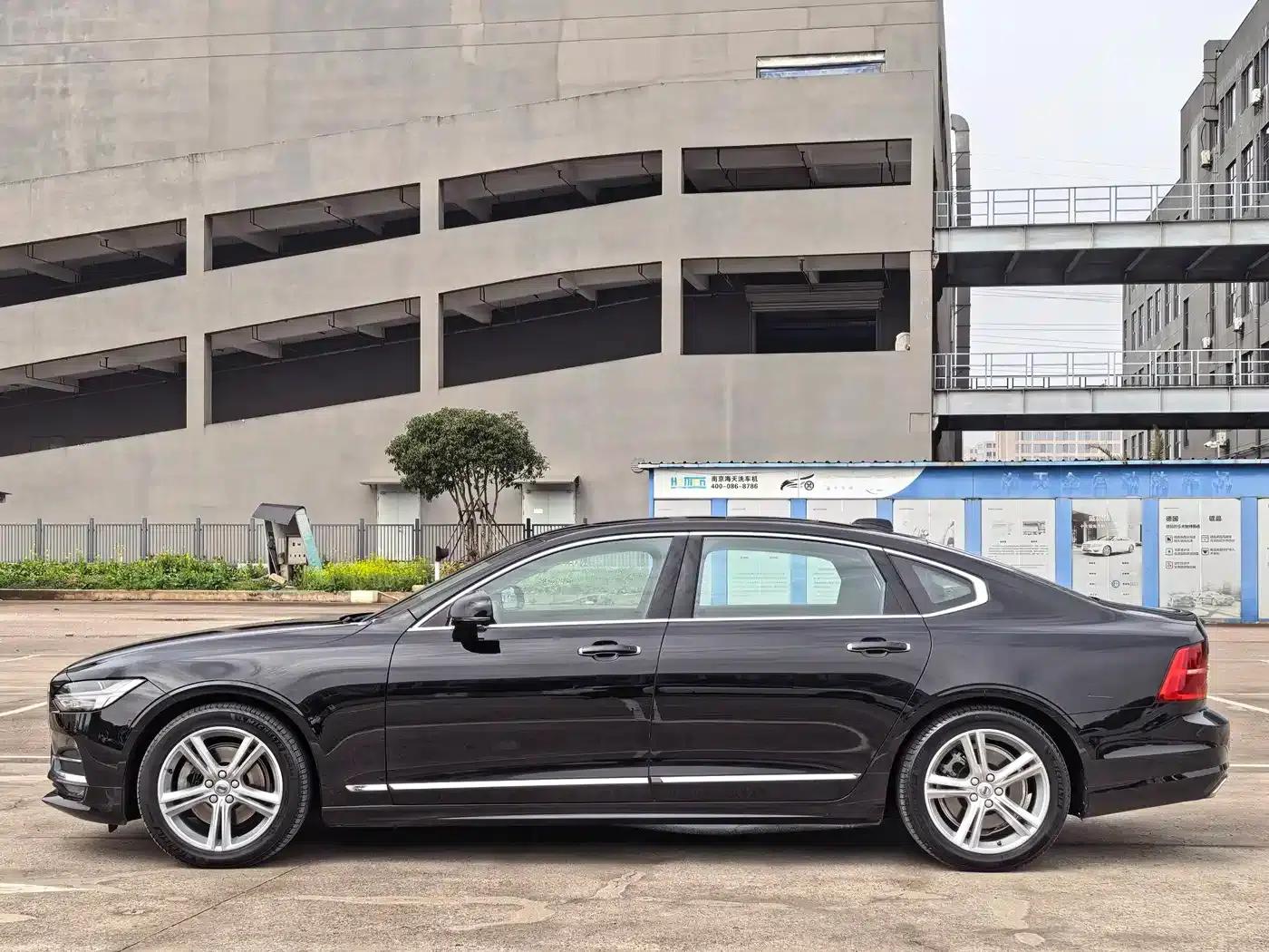 2019 Volvo S90 T5 Smart Edition — миниатюра 6