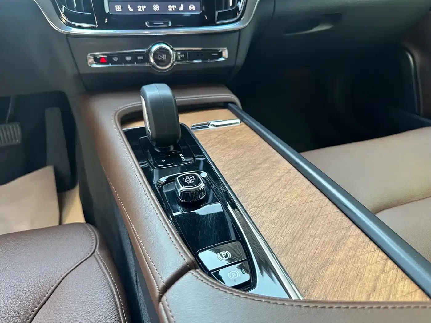 2024 Volvo S90 B5 Smart Luxury Edition — миниатюра 11