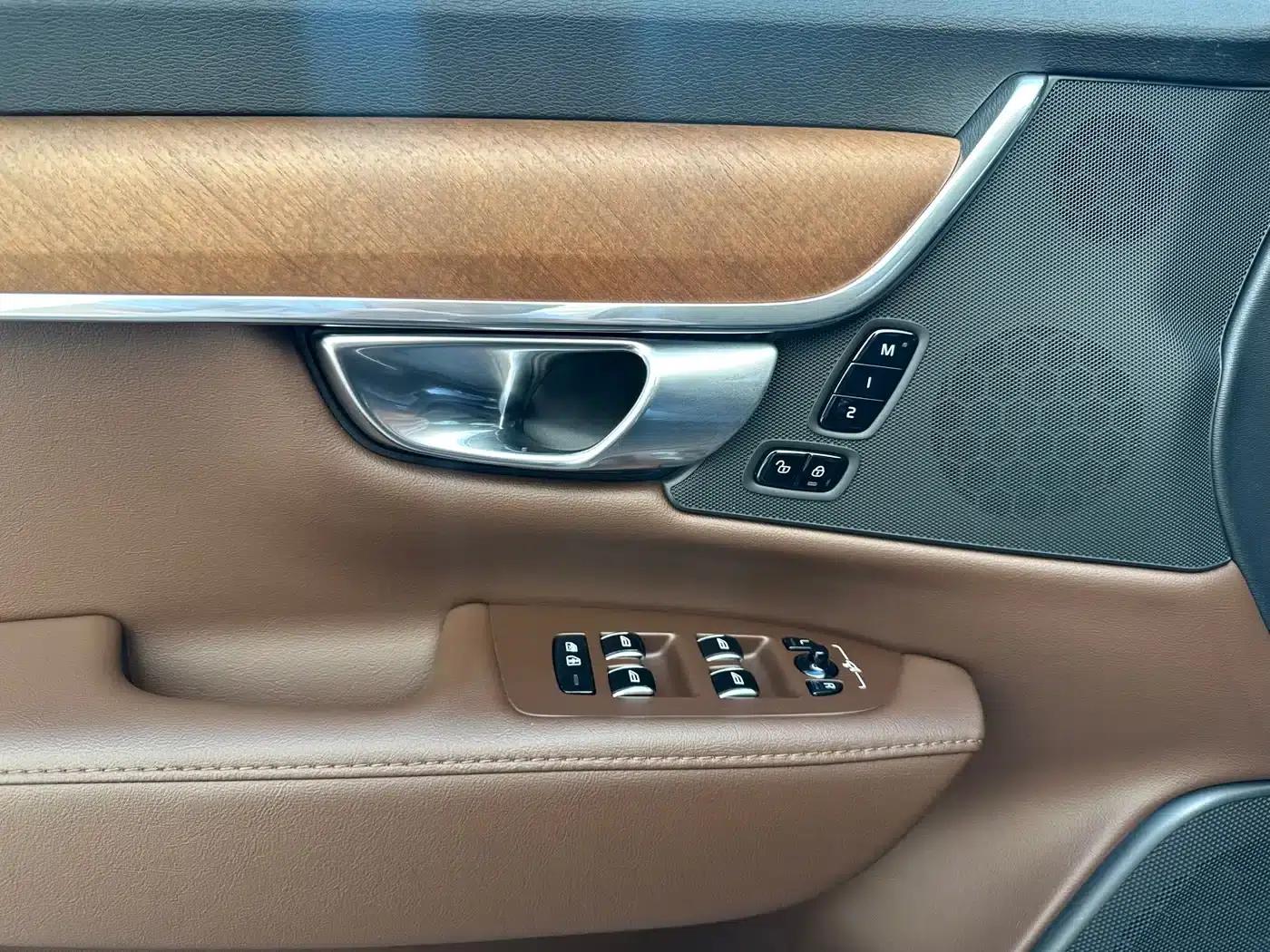 2024 Volvo S90 B5 Smart Luxury Edition — миниатюра 15
