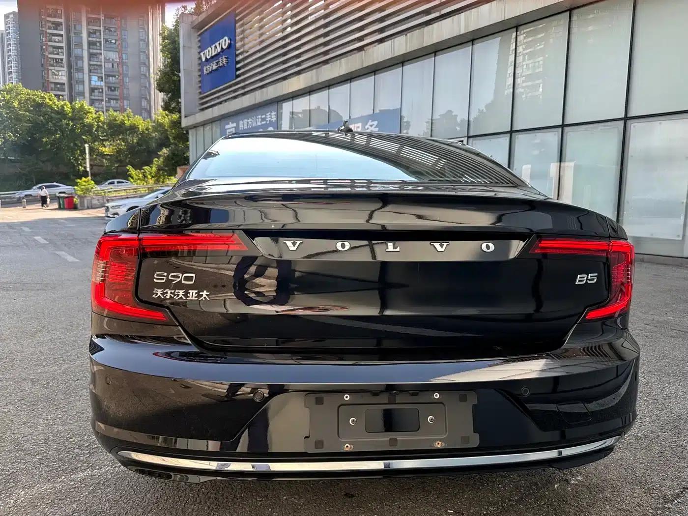 2024 Volvo S90 B5 Smart Luxury Edition — миниатюра 7