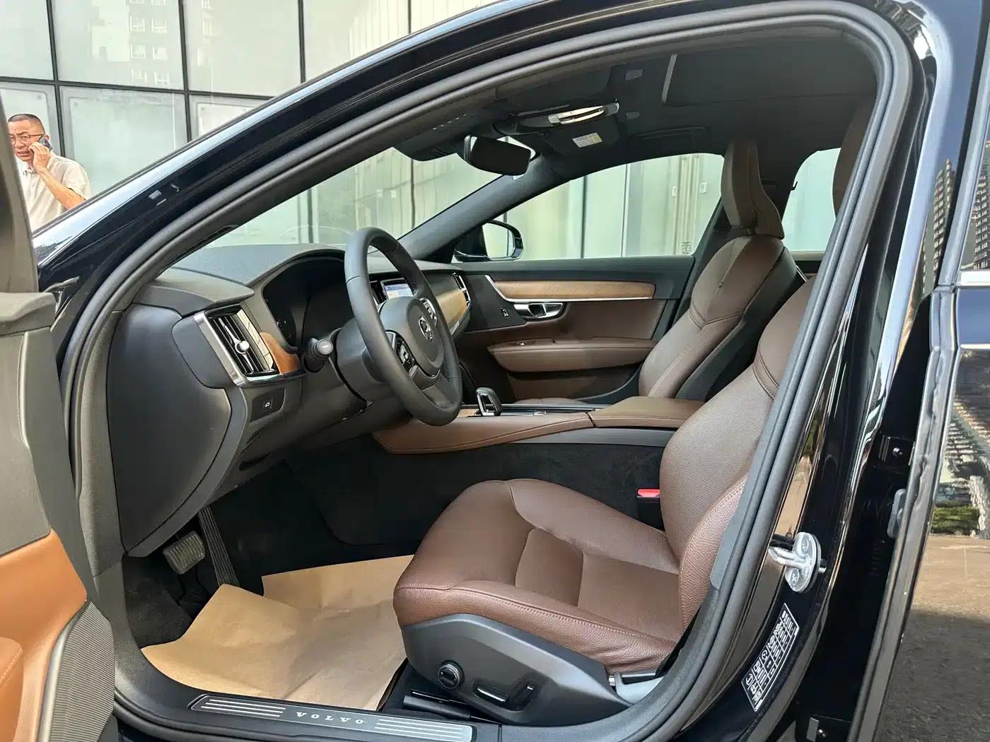 2024 Volvo S90 B5 Smart Luxury Edition — миниатюра 8