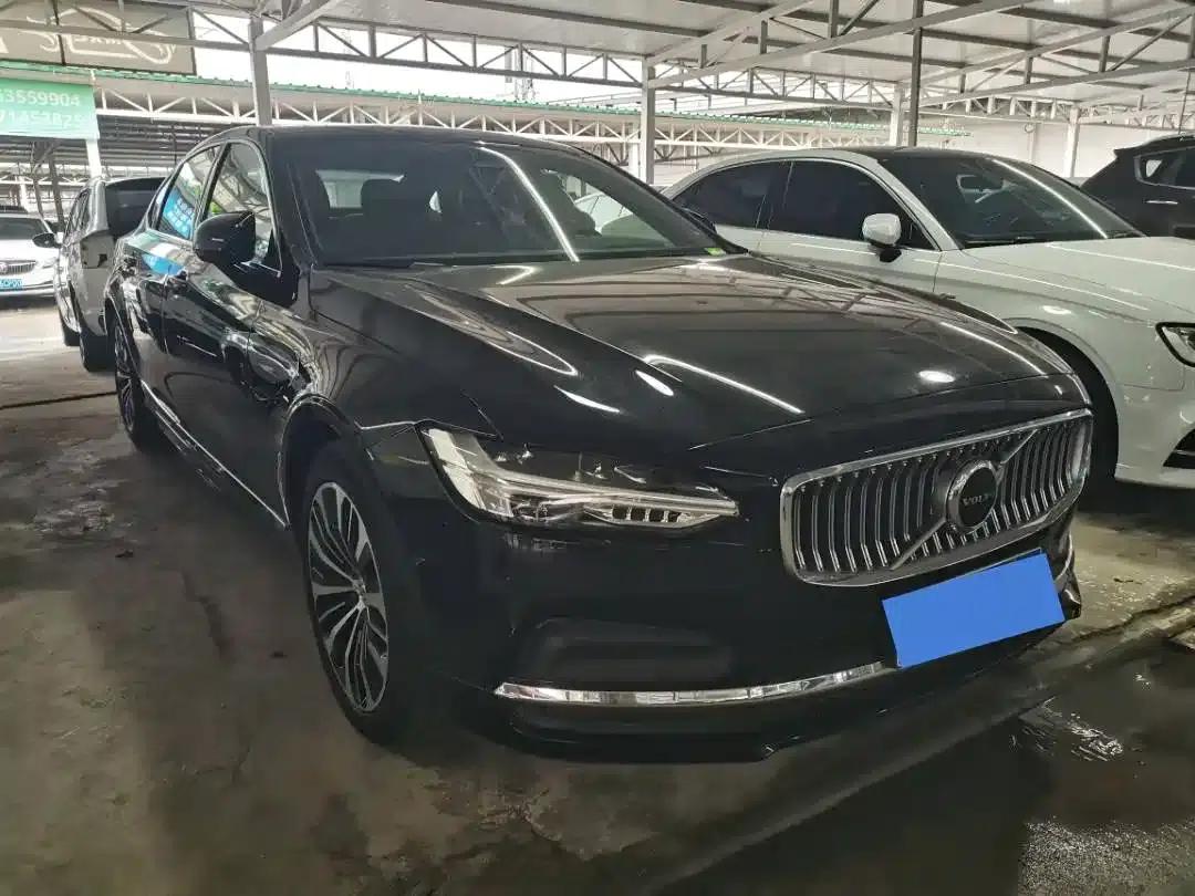 2024 Volvo S90 B5 Smart Luxury Edition — миниатюра 3