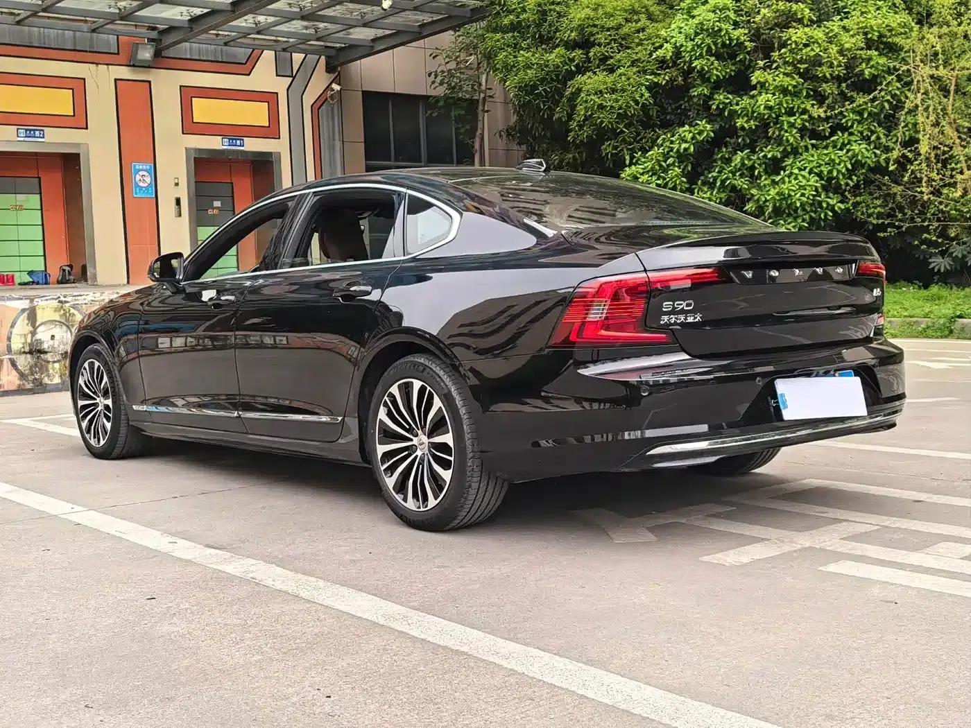 2024 Volvo S90 B5 Smart Luxury Edition — миниатюра 10