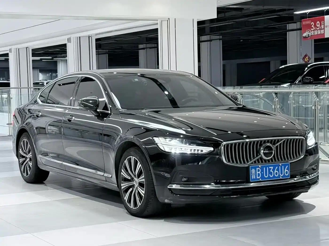 2021 Volvo S90 B5 Smart Luxury Edition — миниатюра 3