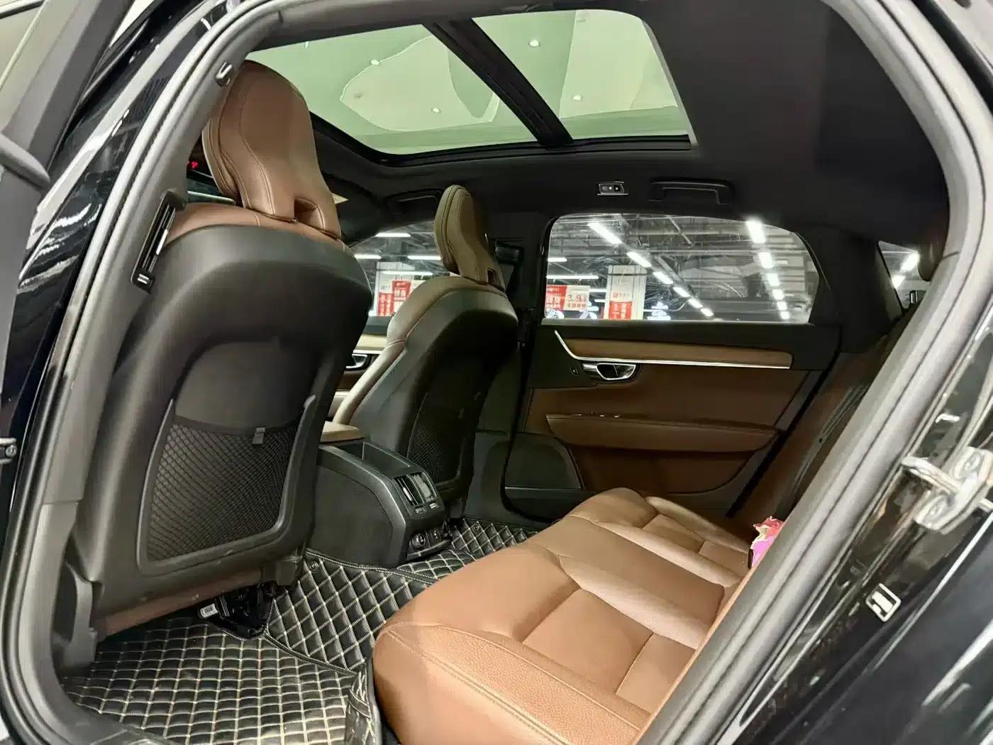 2021 Volvo S90 B5 Smart Luxury Edition — миниатюра 5