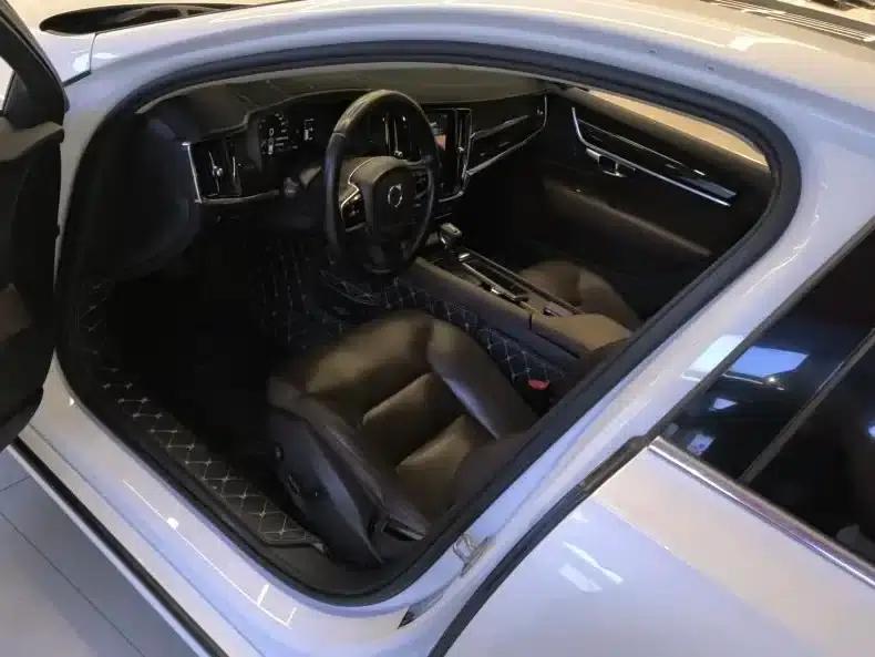 2018 Volvo S90 T4 Smart Edition — миниатюра 6