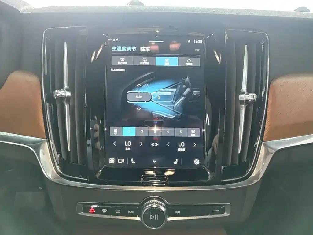 2024 Volvo S90 B5 Smart Luxury Edition — миниатюра 13