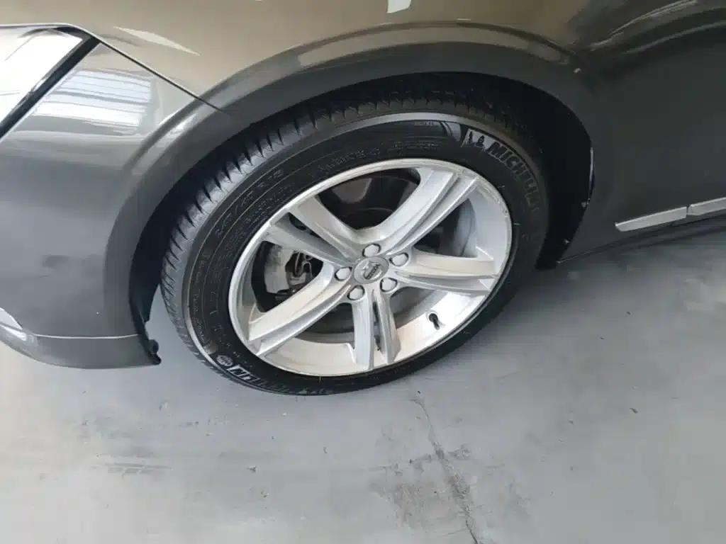 2019 Volvo S90 T5 Smart Edition — миниатюра 23