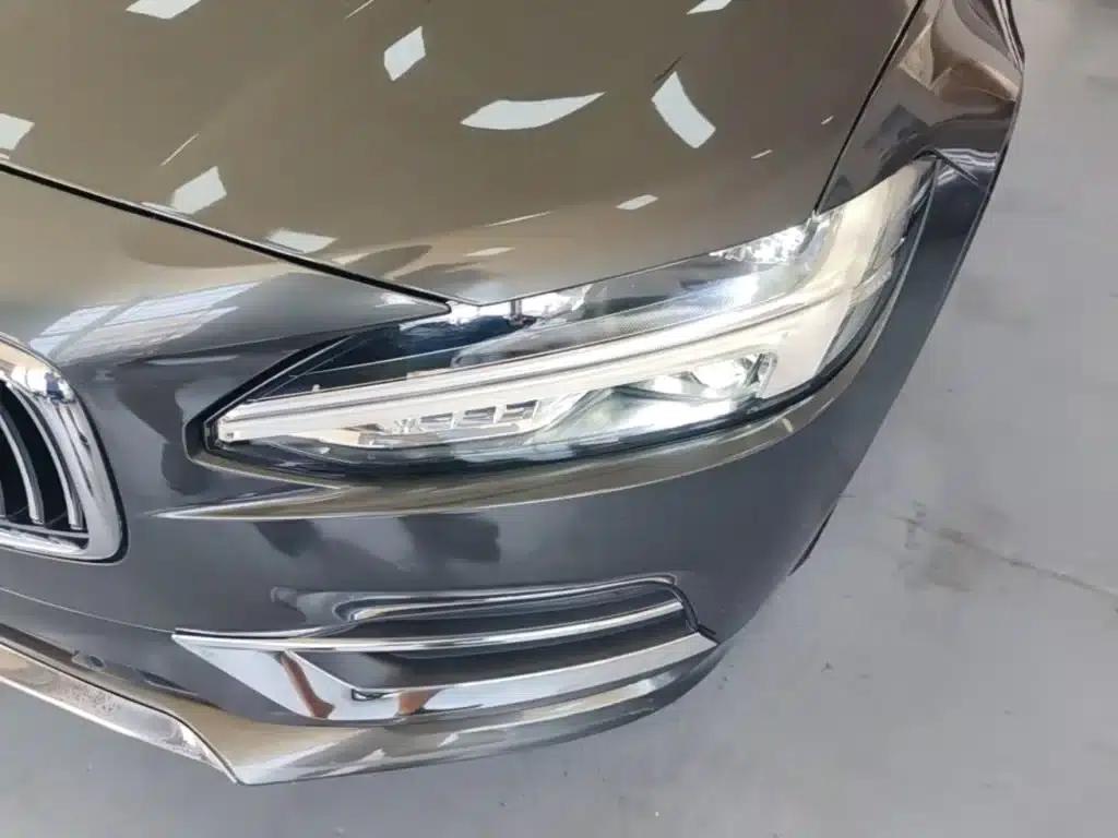 2019 Volvo S90 T5 Smart Edition — миниатюра 24