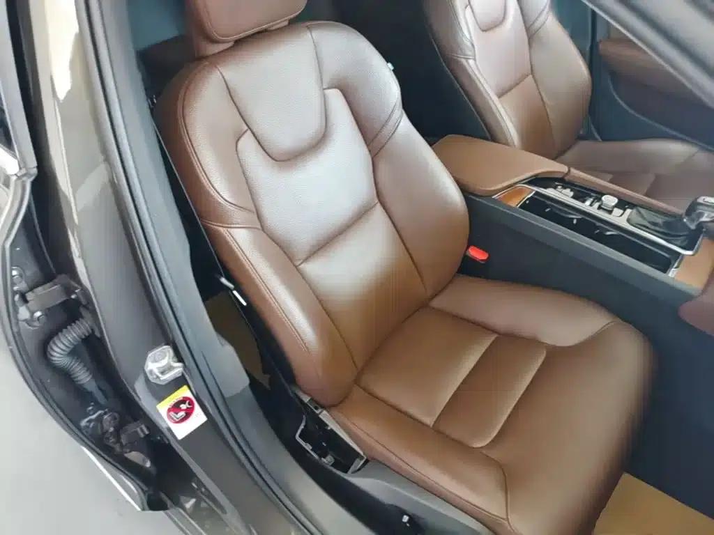 2019 Volvo S90 T5 Smart Edition — миниатюра 25