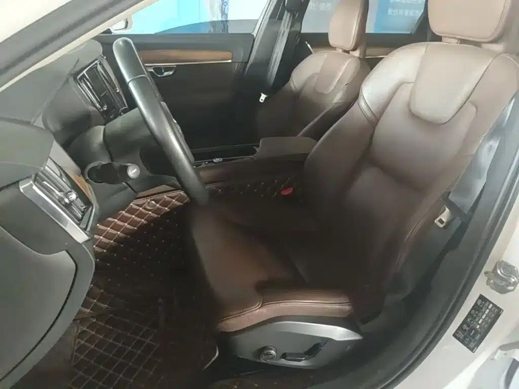 2019 Volvo S90 T5 Smart Edition — миниатюра 15