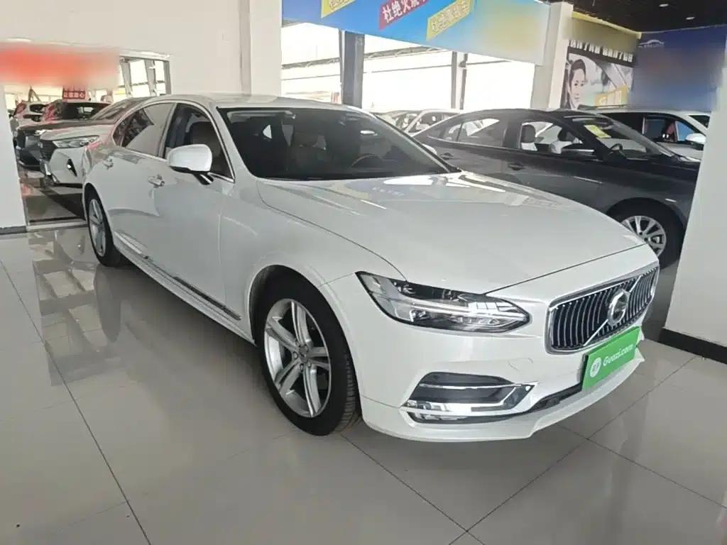 2019 Volvo S90 T5 Smart Edition — миниатюра 4
