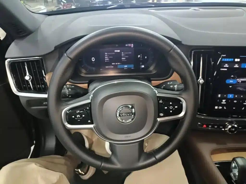 2024 Volvo S90 B5 Smart Luxury Edition — миниатюра 11