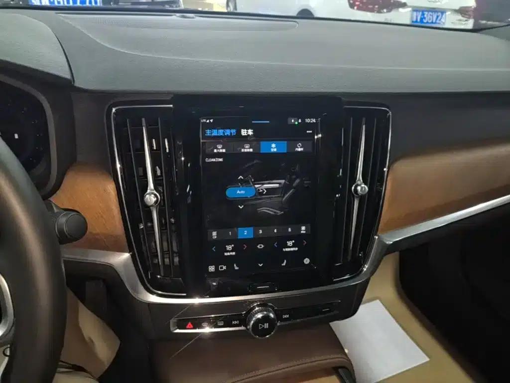 2024 Volvo S90 B5 Smart Luxury Edition — миниатюра 13