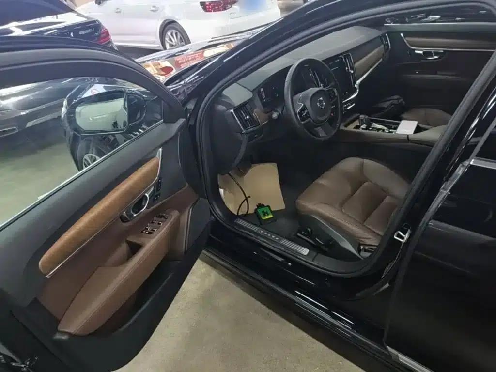 2024 Volvo S90 B5 Smart Luxury Edition — миниатюра 16