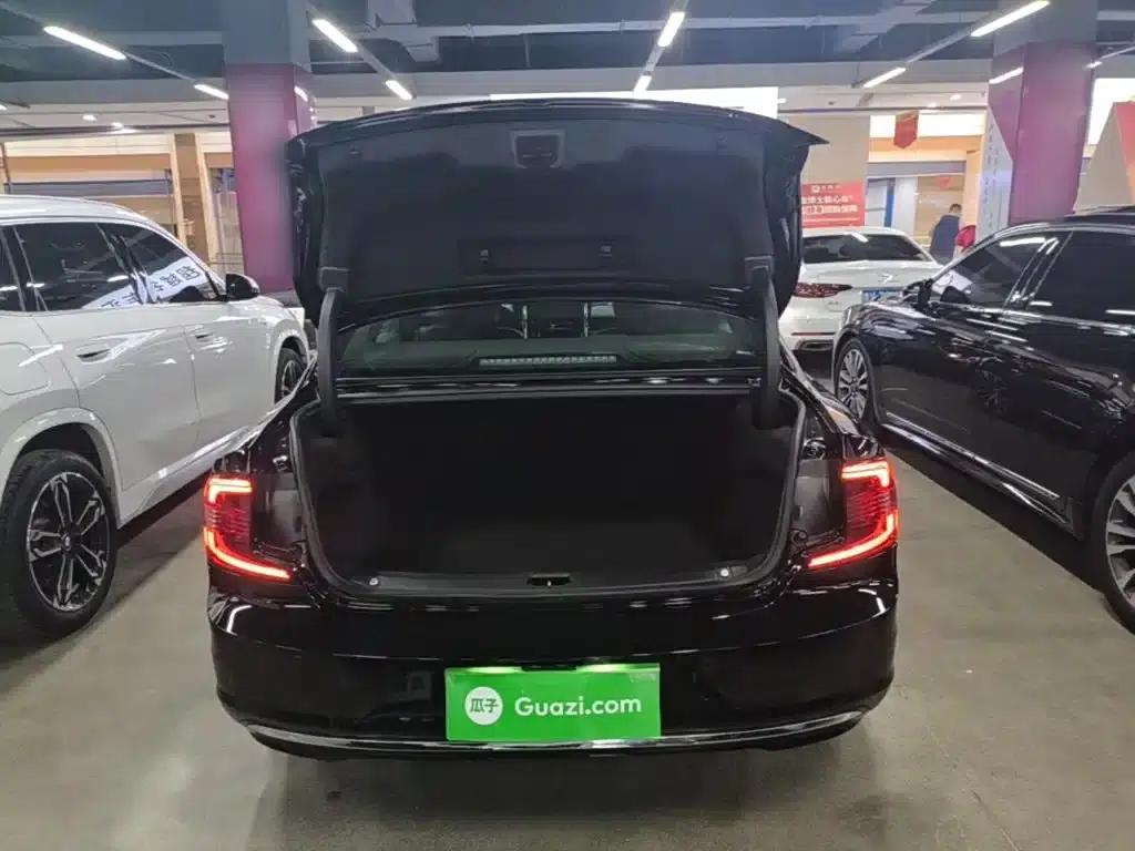 2024 Volvo S90 B5 Smart Luxury Edition — миниатюра 19