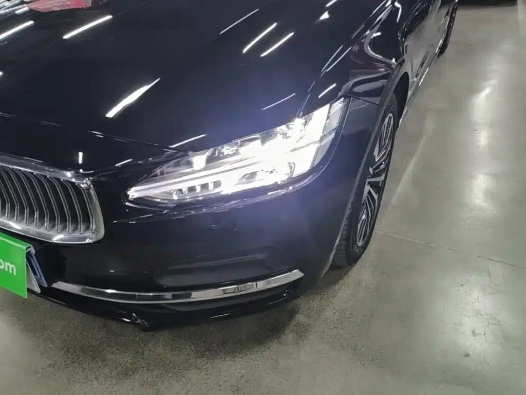 2024 Volvo S90 B5 Smart Luxury Edition — миниатюра 24