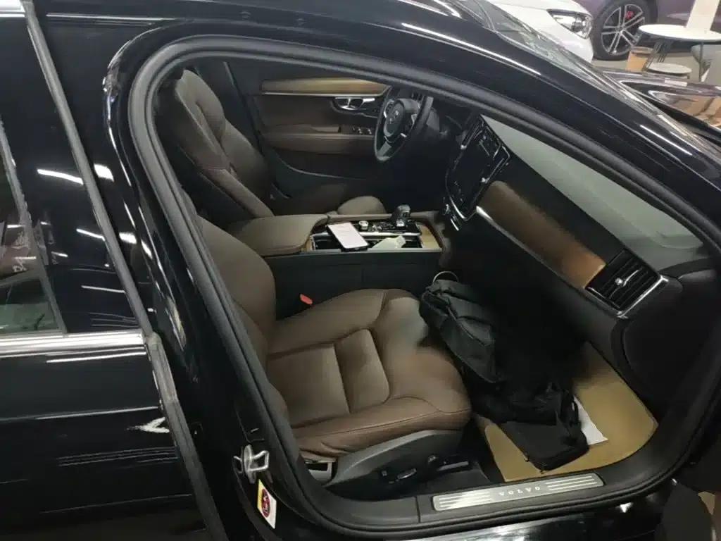 2024 Volvo S90 B5 Smart Luxury Edition — миниатюра 25