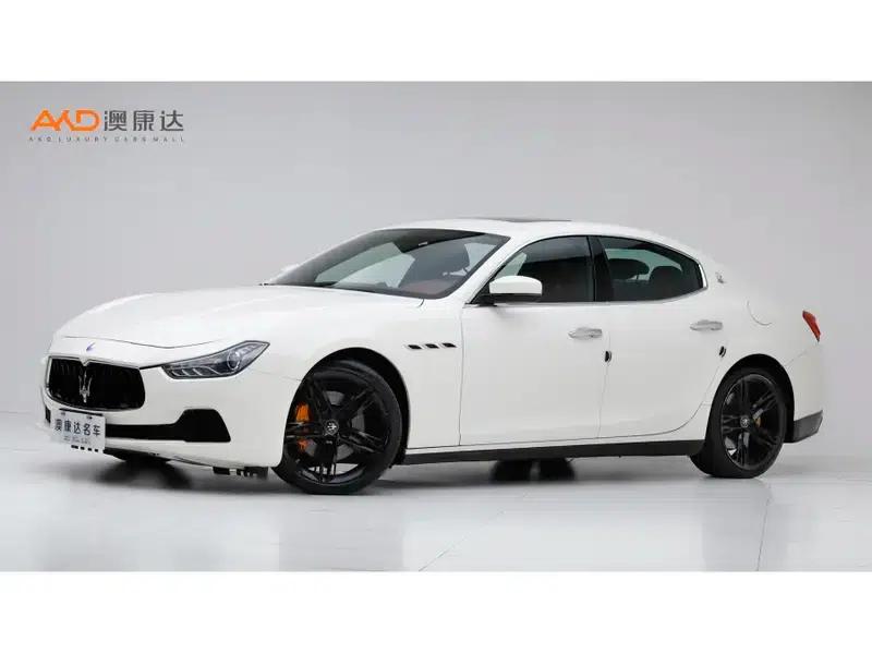 2017 Ghibli 3.0T Standard Edition — миниатюра 1