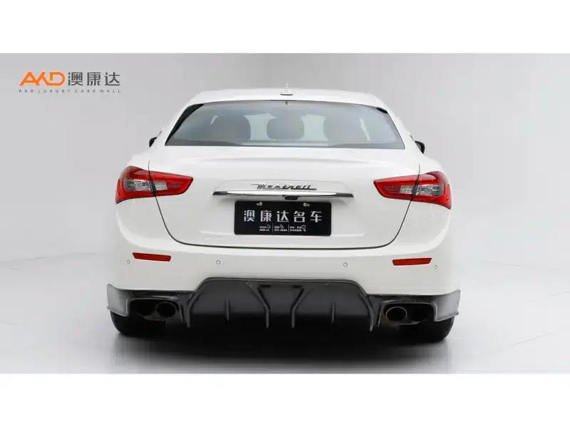 2017 Ghibli 3.0T Standard Edition — миниатюра 3