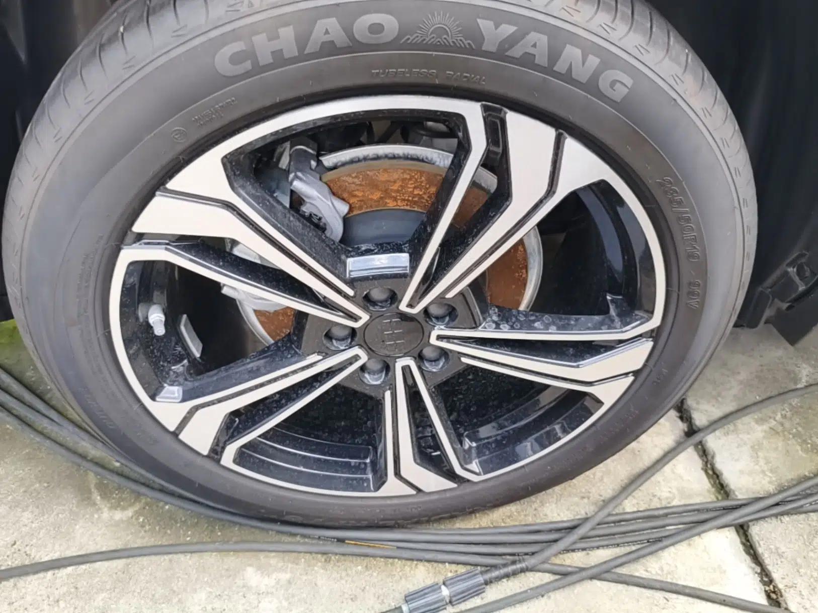 Geely Galaxy L7 2025 EM-i 115km Exploration+ Edition — миниатюра 11