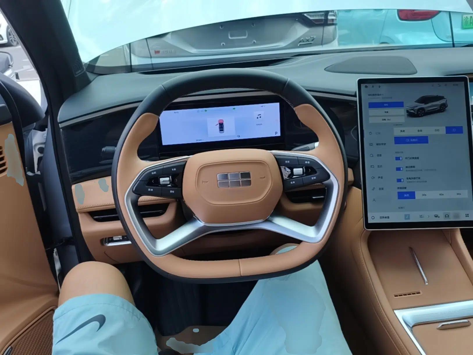 Geely Galaxy L7 2025 EM-i 115km Exploration+ Edition — миниатюра 13