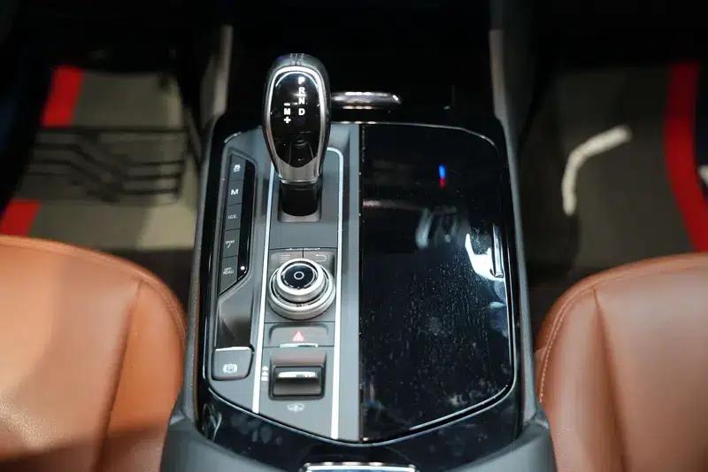 2018 Levante 3.0T Automatic AWD 5-seater — миниатюра 15