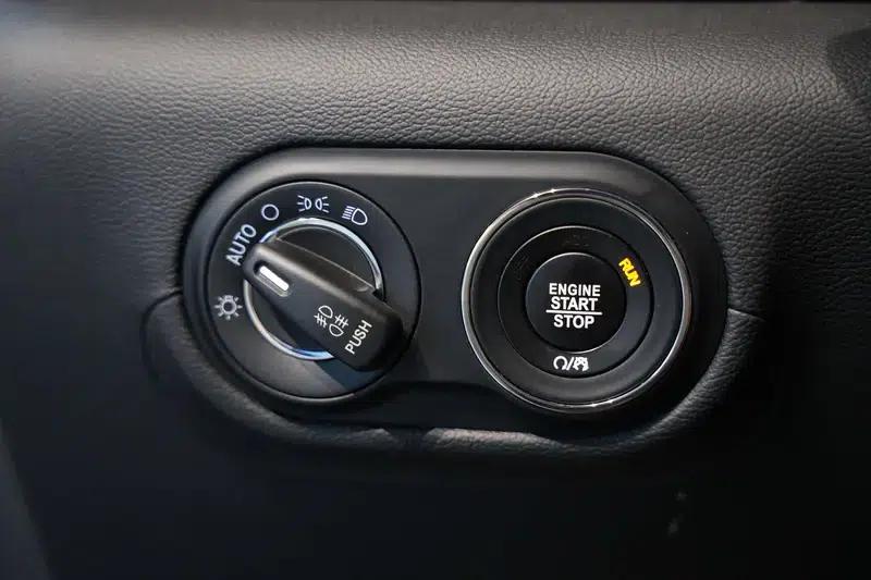 2018 Levante 3.0T Automatic AWD 5-seater — миниатюра 16