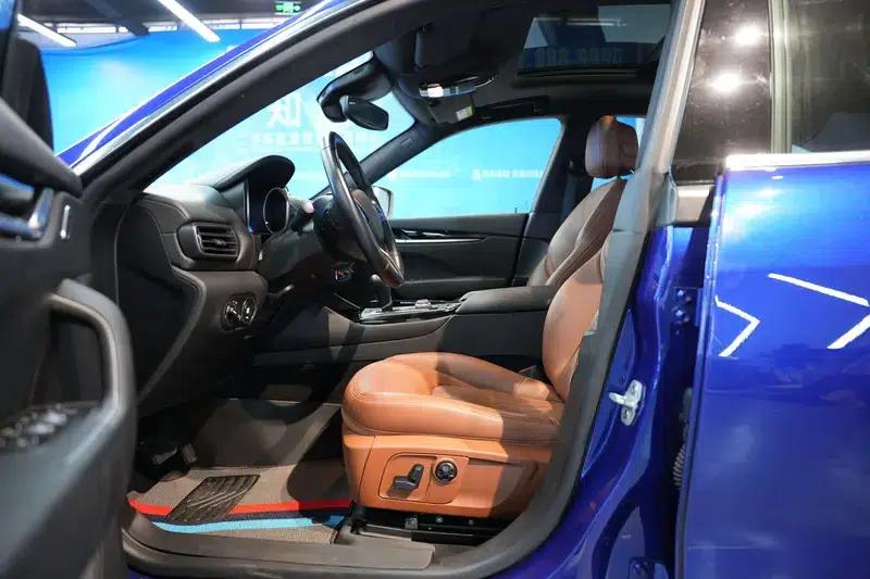 2018 Levante 3.0T Automatic AWD 5-seater — миниатюра 20