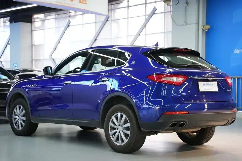 2018 Levante 3.0T Automatic AWD 5-seater — миниатюра 4