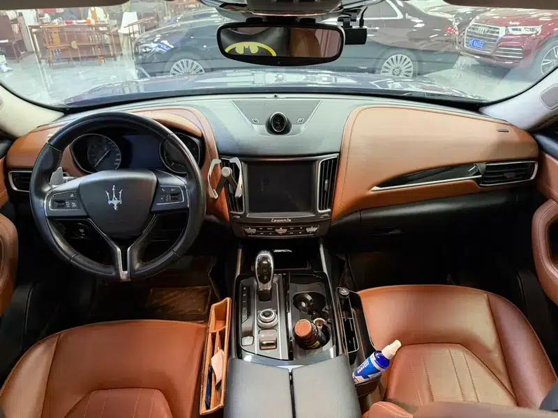 2016 Levante 3.0T — миниатюра 8