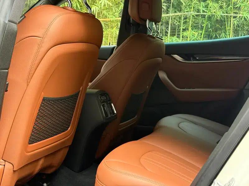 2019 Levante 3.0T 350Hp Standard Edition (China V Emission Standard) — миниатюра 16