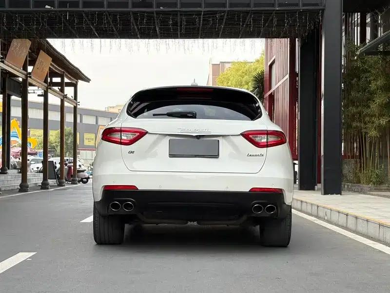 2019 Levante 3.0T 350Hp Standard Edition (China V Emission Standard) — миниатюра 6