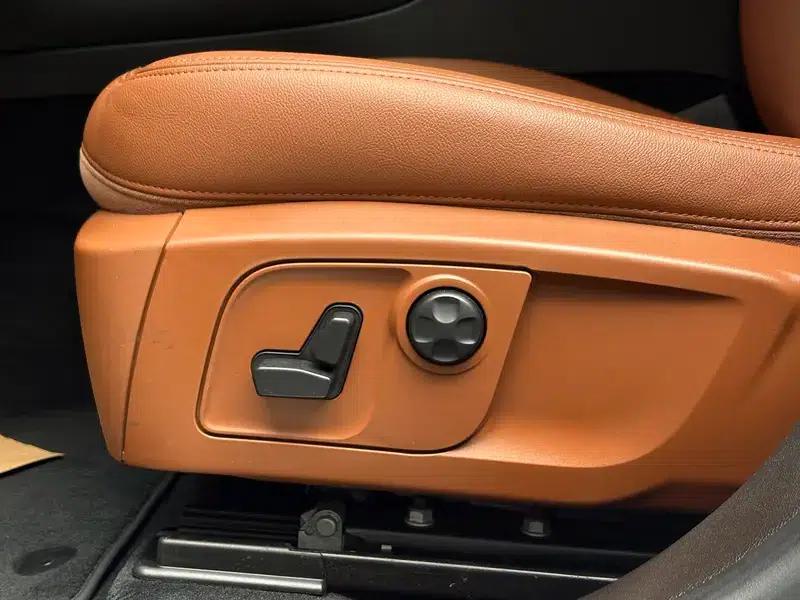 2019 Levante 3.0T 350Hp Standard Edition (China V Emission Standard) — миниатюра 9