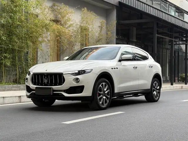 2019 Levante 3.0T 350Hp Standard Edition (China V Emission Standard)
