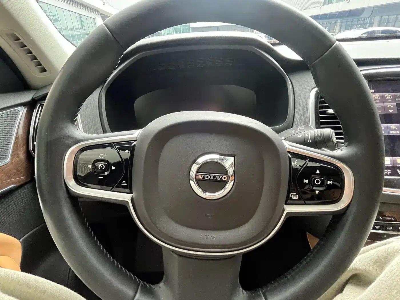 2015 Volvo XC90 T6 Smart Edition 7-seater — миниатюра 12