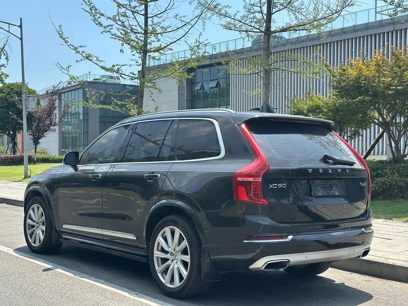 2018 Volvo XC90 T6 Smart Edition 7-seater — миниатюра 4
