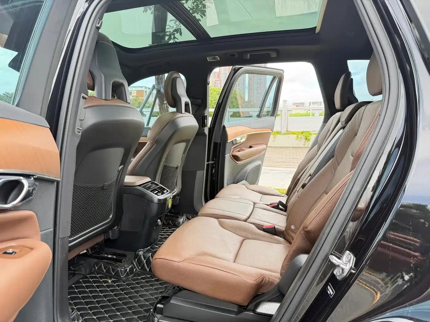 2021 Volvo XC90 B5 Smart Luxury Edition 7-seater — миниатюра 11
