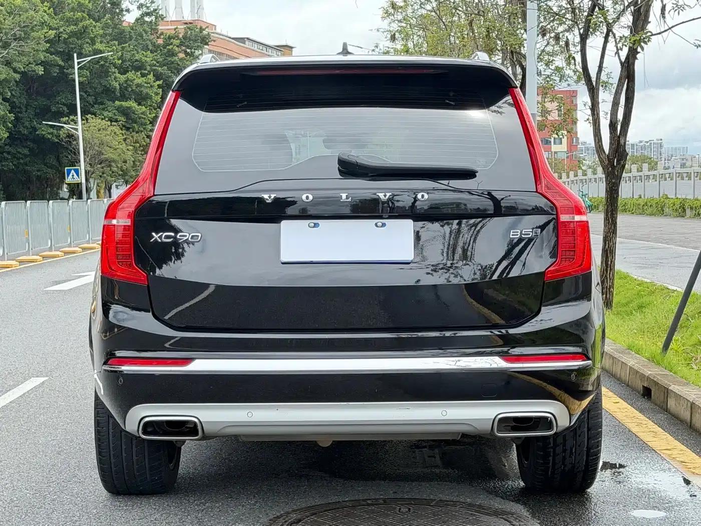 2021 Volvo XC90 B5 Smart Luxury Edition 7-seater — миниатюра 16