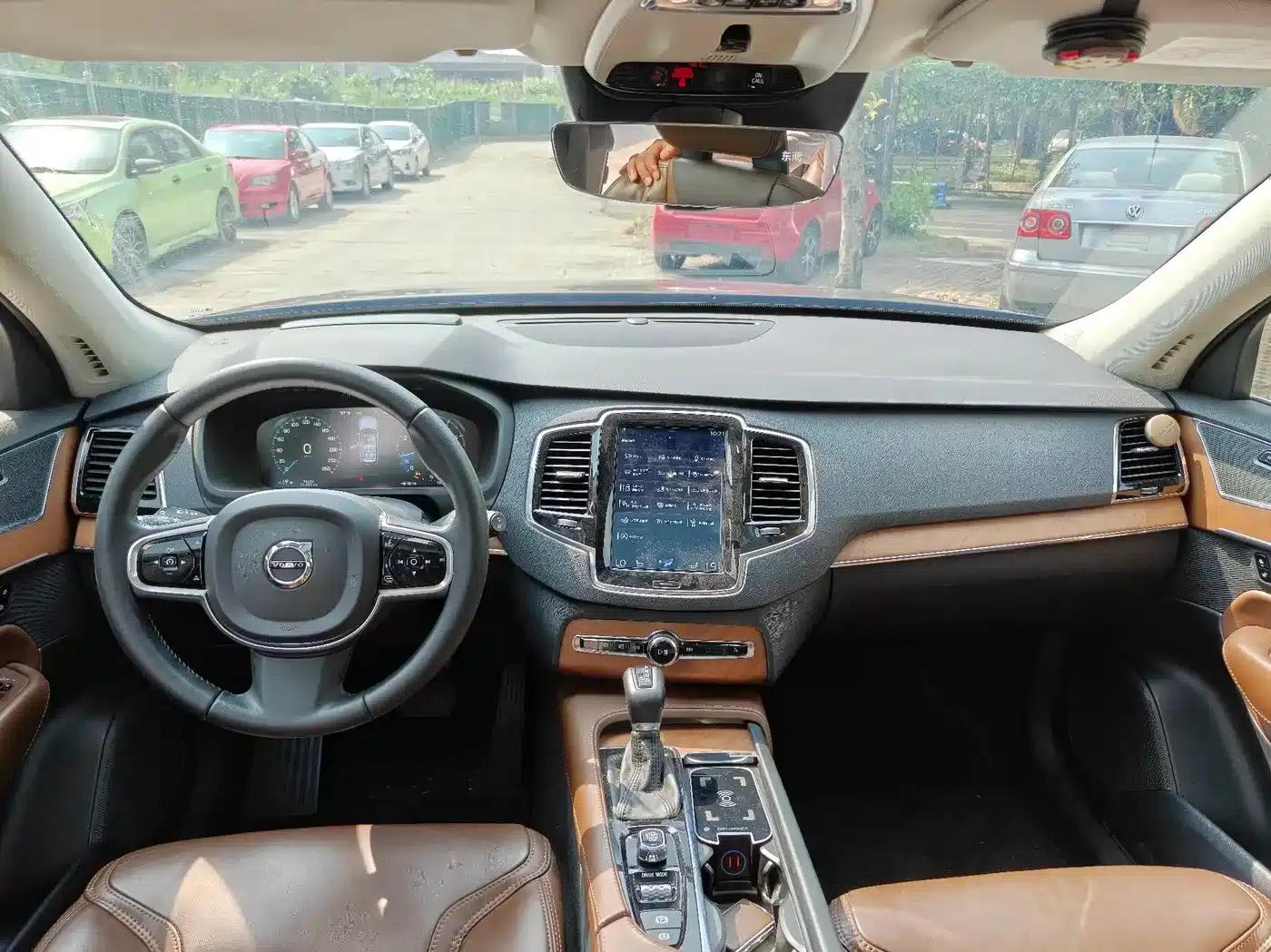2018 Volvo XC90 T6 Smart Edition 7-seater — миниатюра 11
