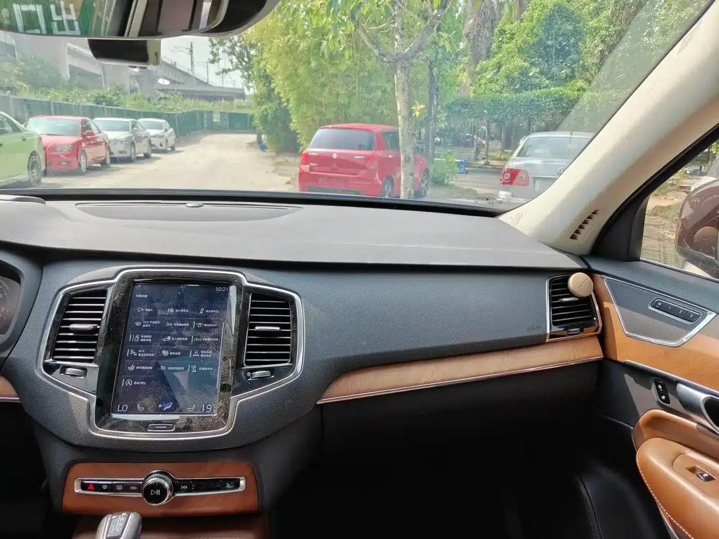 2018 Volvo XC90 T6 Smart Edition 7-seater — миниатюра 9
