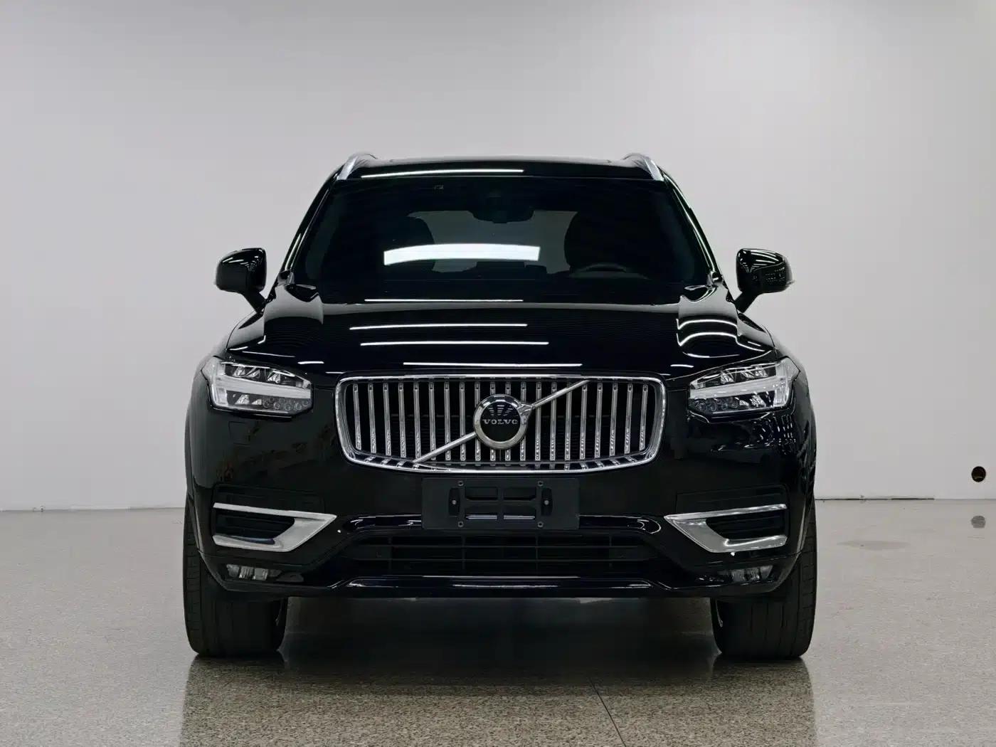 2021 Volvo XC90 B6 Inscription Luxury Edition 7-seater — миниатюра 8