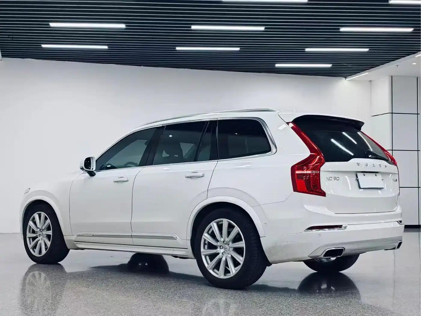 2018 Volvo XC90 T6 Inscription 7-seater — миниатюра 2