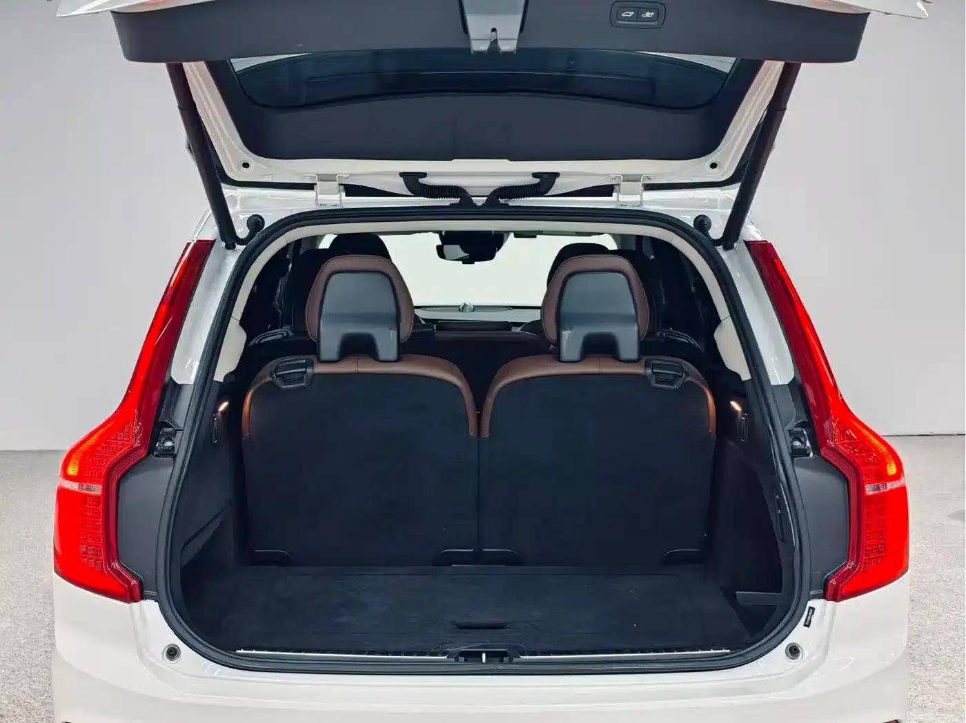 2018 Volvo XC90 T6 Inscription 7-seater — миниатюра 22