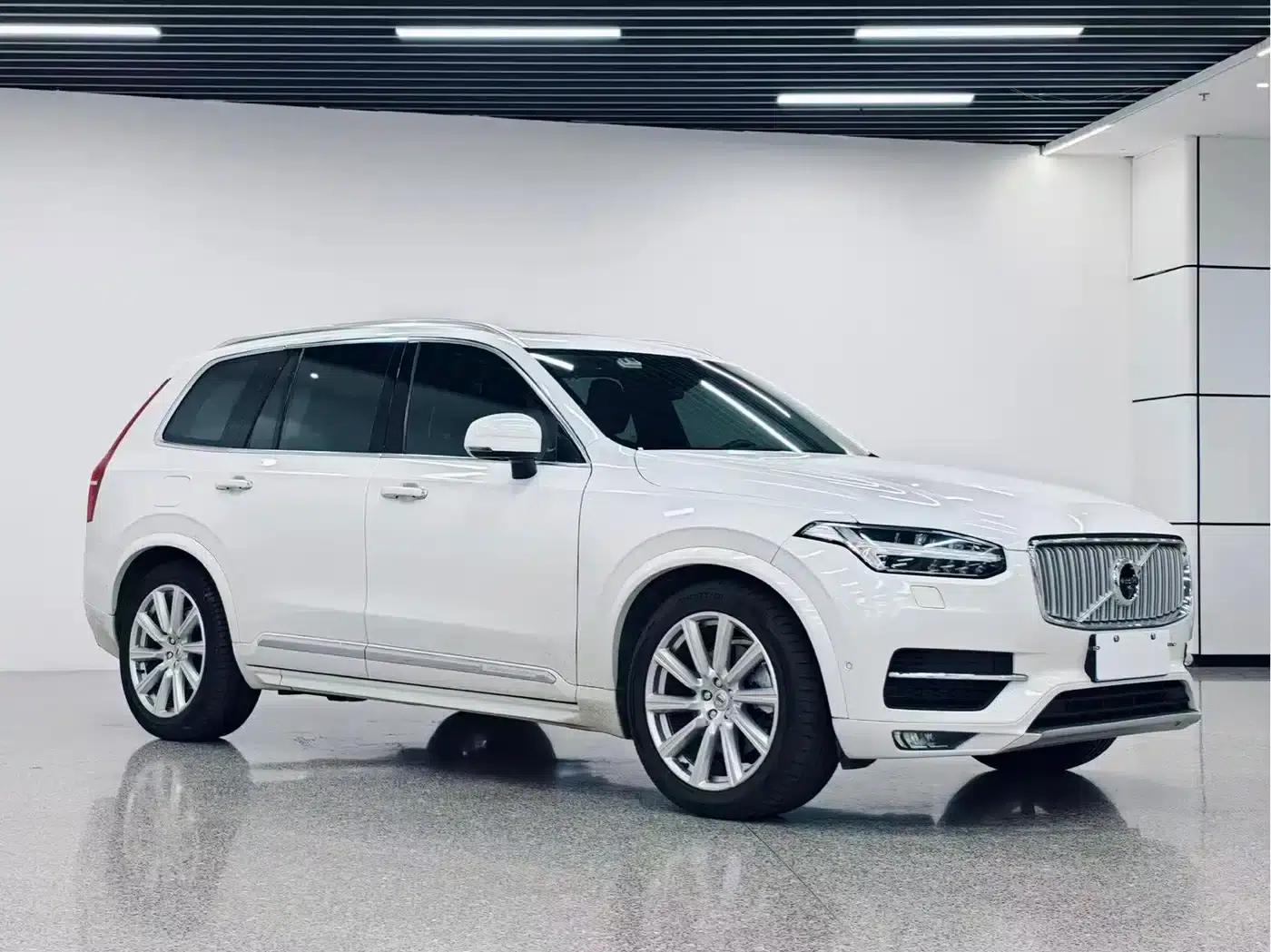 2018 Volvo XC90 T6 Inscription 7-seater — миниатюра 4