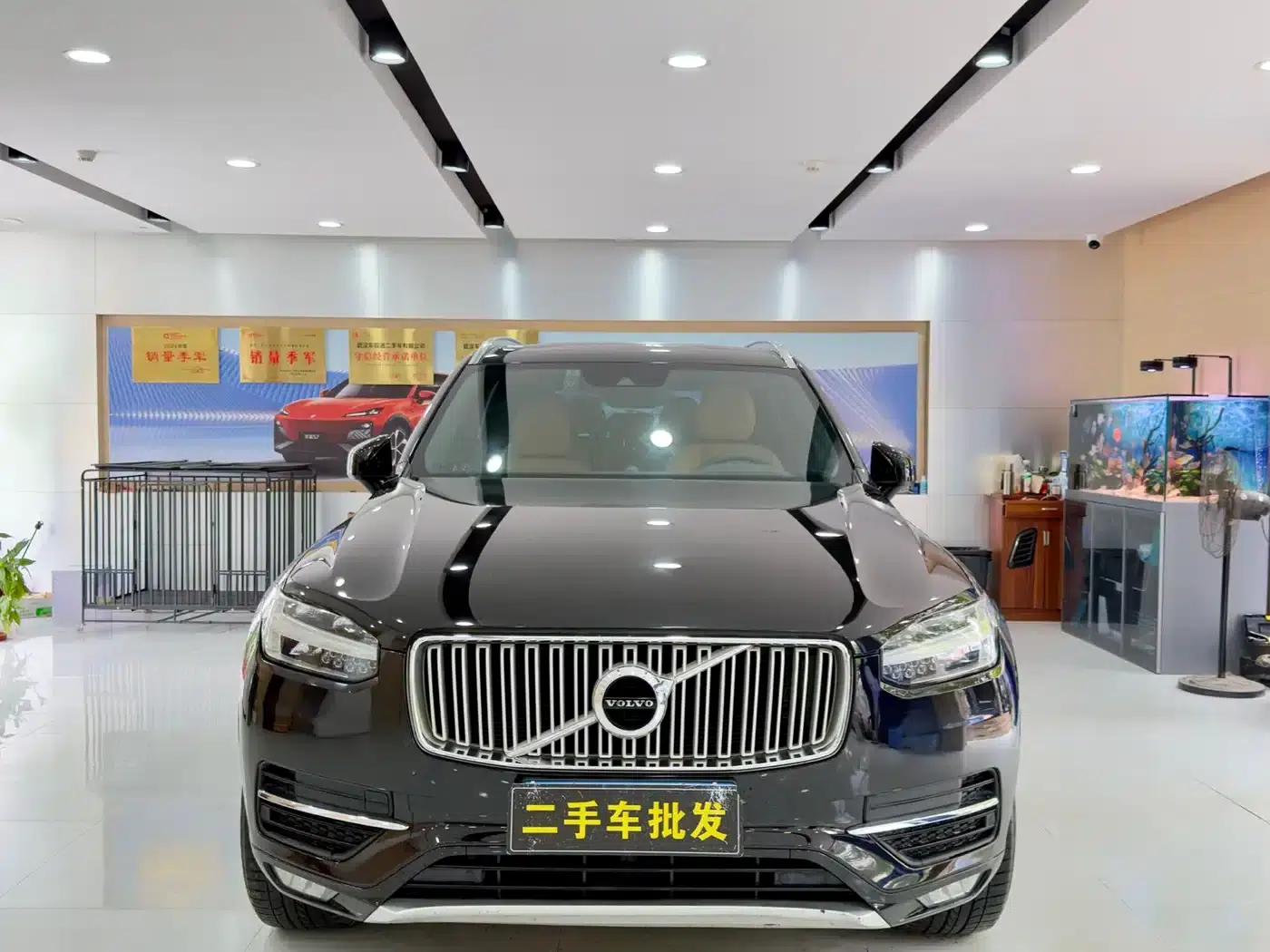 2019 Volvo XC90 T6 Smart Edition 7-seater (China V emission standard) — миниатюра 2