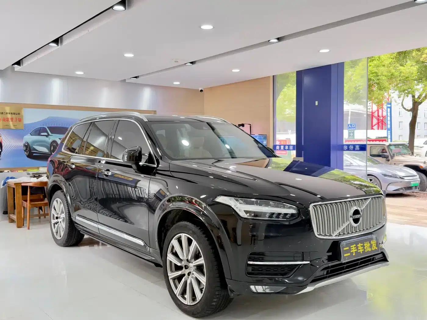 2019 Volvo XC90 T6 Smart Edition 7-seater (China V emission standard) — миниатюра 3